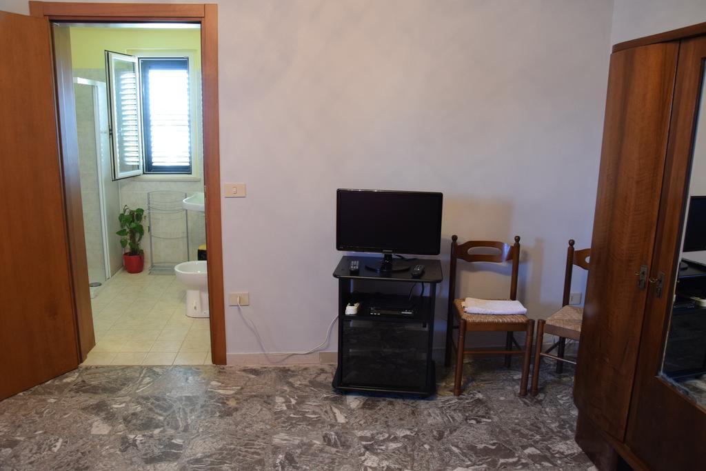 La Scogliera B&B San Vito Chietino Eksteriør billede
